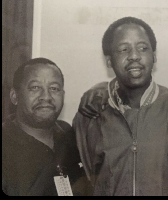 On #FreedomDay2023 we remember an extraordinary journalist, Mono Badela, whose fighting spirit and commitment to truth helped the world understand the brutality of apartheid. Tomorrow, he’ll posthumously be awarded the national honour he deserves. Salute ✊🏽