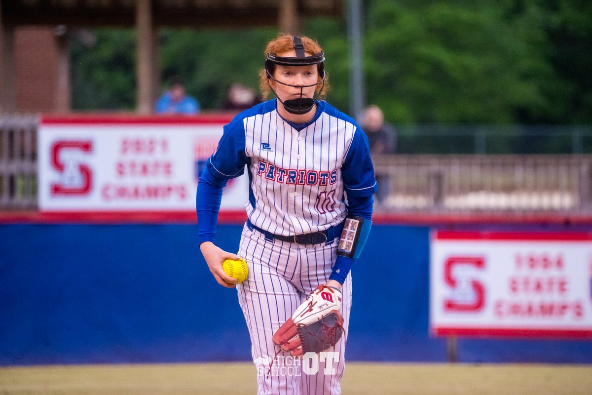 Elon signee Greta Hessenthaler broke a 1-1 tie with a go-ahead three run home run that helped <a href="/sahs_fastpitch/">SAHS Fastpitch</a> defeat Apex 6-3 in what proved to be a crucial non-conference victory for the Patriots.

🥎: highschoolot.com/softball-hesse…
