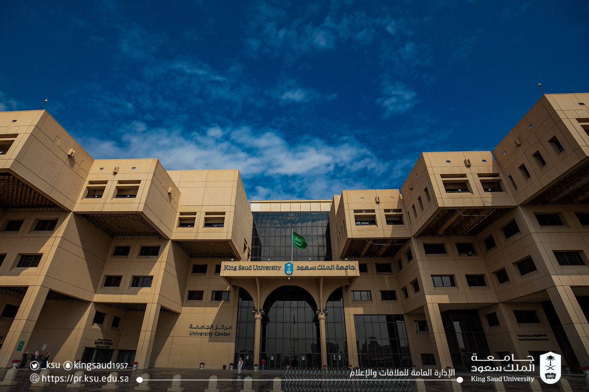 _KSU's tweet photo. إتاحة التقديم للتحويل الداخلي بين الكليات والتخصصات الأكاديمية الأحد ١٠/١٠/ ١٤٤٤هـ.
https://t.co/lLCYvZeLk9

#جامعة_الملك_سعود https://t.co/PrBqYZjMWX