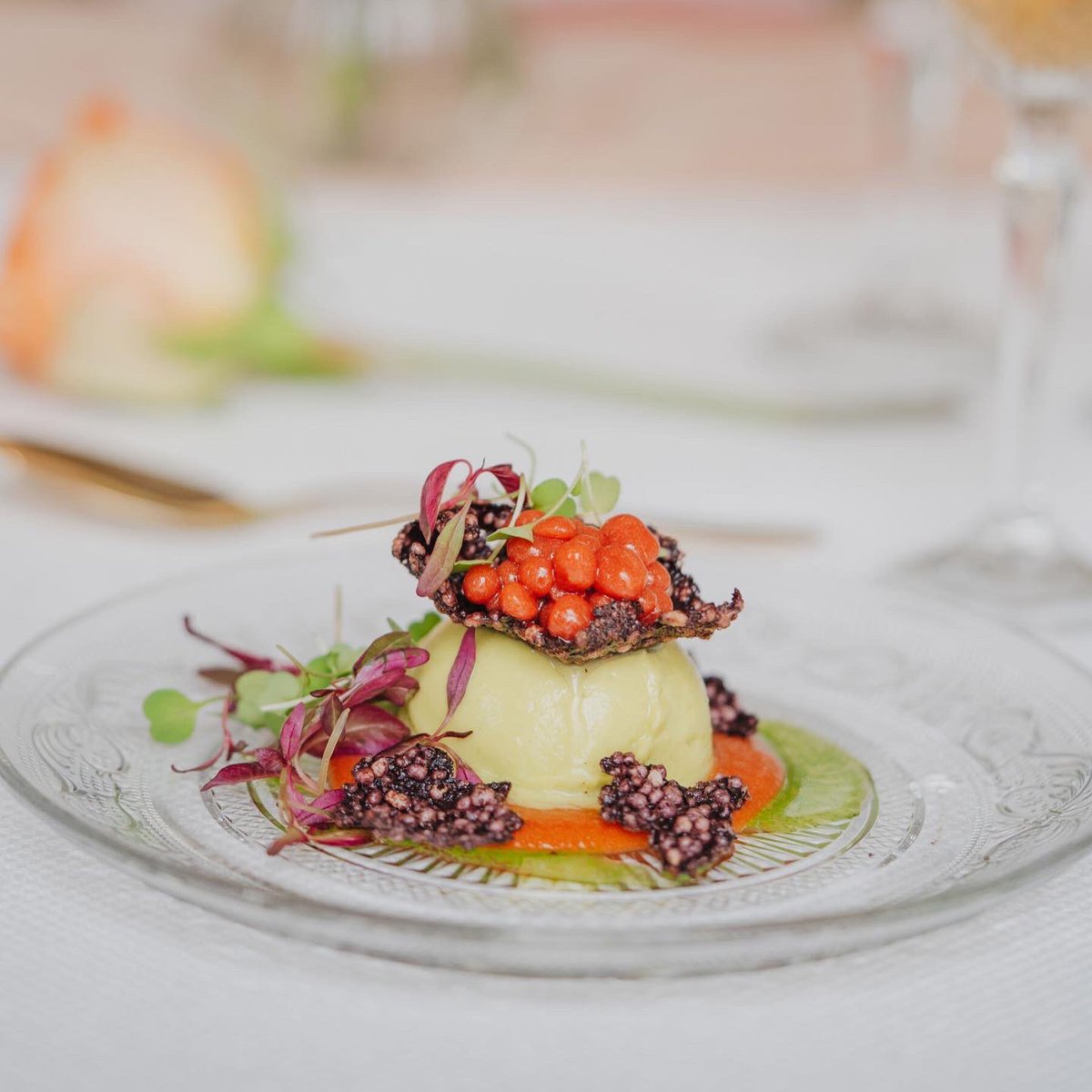 Timeless Plate🤍

More beautiful pictures from the 41 Portland Place Wedding Showcase✨

Visit our instagram for credit info

#cateringequipment #catering #hire #supplier #london #londonwedding #sustainability #sustainablefashion