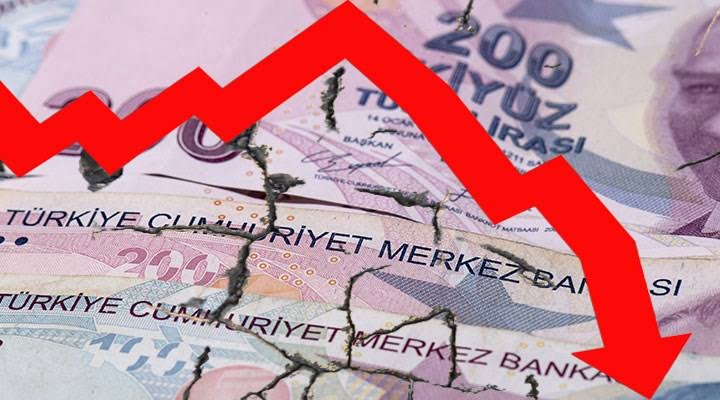 Türkiye'nin dünya ekonomisindeki payı

1980: %0,86
1983: %0,73 
1986: %0,69
1989: %0,74
1992: %0,87
1995: %0,75
1998: %0,87
2001: %0,60
2004: %0,93
2007: %1,17
2010: %1,17
2013: %1,24 
2016: %1,14
2019: %0,87
2022: %0,67

(IMF)