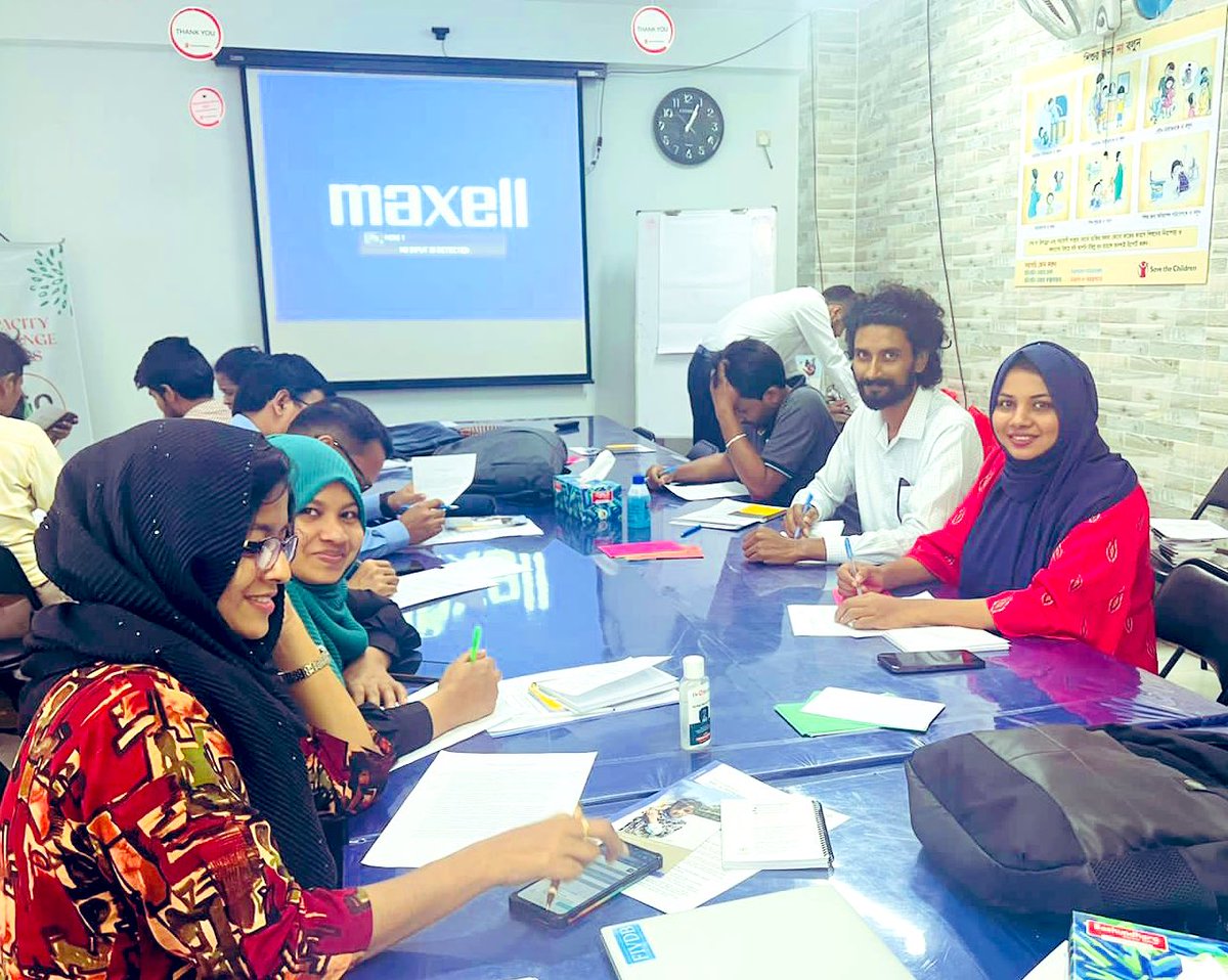 RahiKhushi1's tweet photo. Attended an insightful learning session on International Humanitarian Law (#IHL) organized by #NGOPLATFORM and ICRC. Got a comprehensive overview of key concepts, including conduct of hostilities, protected persons, and implementation of IHL.

#capacitybuilding #HumanRights https://t.co/ELvLKg69P6