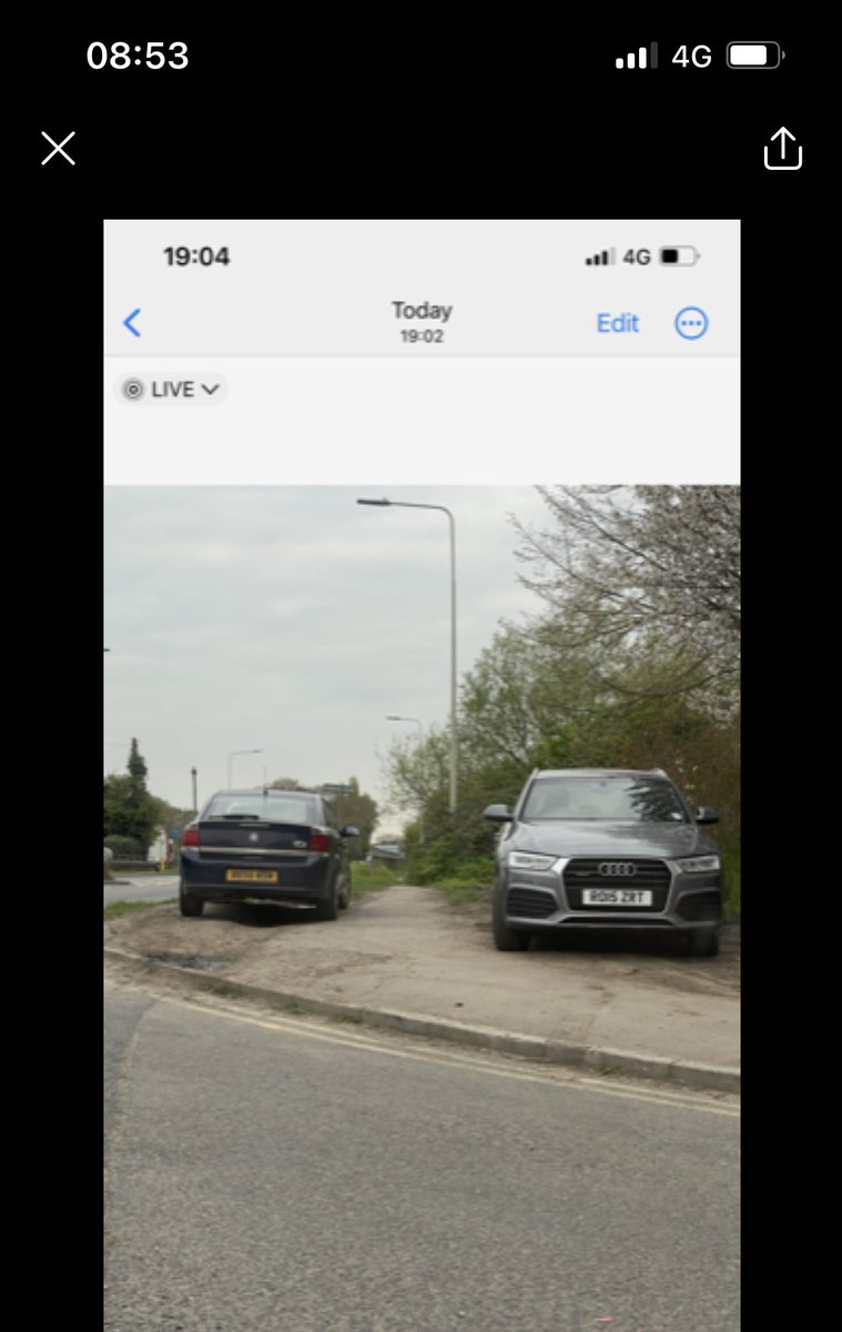 gregruback's tweet photo. This was the scene in the same spot last night at approx 7pm. Visibility of oncoming traffic at dusk virtually nil. There are already double yellow lines on part of this spot but they are not being enforced by @SloughCouncil traffic patrols! Please send enforcement agents! https://t.co/h4Bu78yLbV