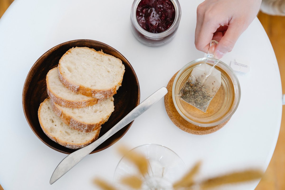 Join our Youth Services Team and members of the Streetwork Board on June 17th and enjoy a complimentary hot breakfast followed by an update on the important work we do with at-risk young people in the local Northern Suburbs community. 
details @ streetwork.org.au/new-page-1