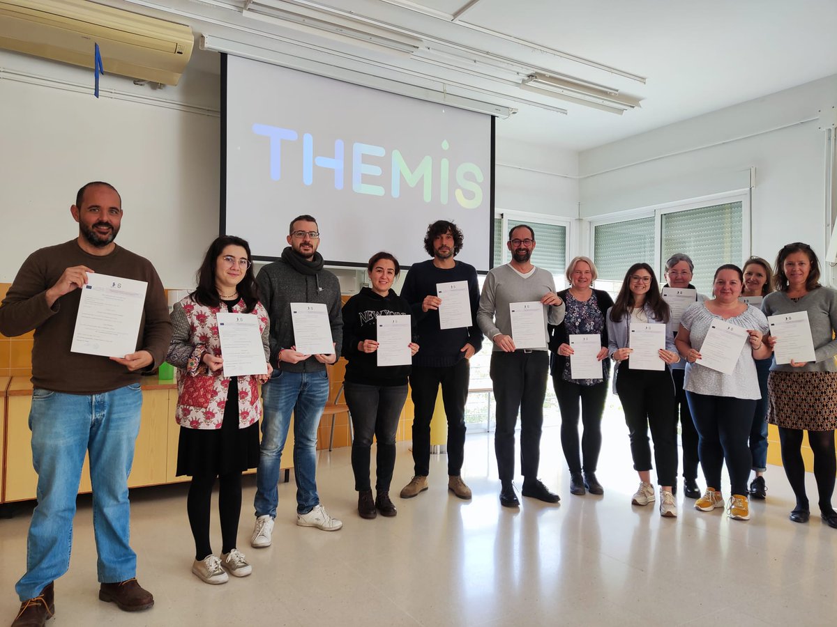 🗣🔴 Öğrencilerin çevreye ulan duyarlılığını artırmayı amaçlayan THEMIS proje  ortakları ikinci toplantısını gerçekleştirdi !
👥Ortaklar, Proje Sonuçlarının ilerlemesini ve sonraki adımlarını tartıştılar.
Daha fazlası için takipte kalın!
themis-project.eu