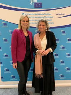 ChiaraCorazzaWF's tweet photo. I was delighted to meet @Pau_Brandberg during the renewed mid-term session of @EU_EESC and the election of the new @EESC_President.

We discussed about inclusion in the skills of the future.

#WomenForInclusion #WomenForTech #WomenForSTEM https://t.co/Nr2AWBazp8