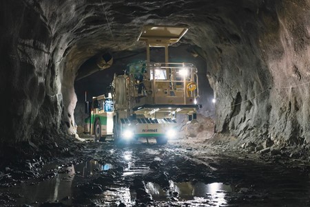 NASA_Eng's tweet photo. A full cycle of mining operations is critical for finding the balance between asset optimisation and cost. From drilling and blasting to loading and hauling, the completion of a round can optimise mining operations in several ways. https://t.co/wpz7yGVL86