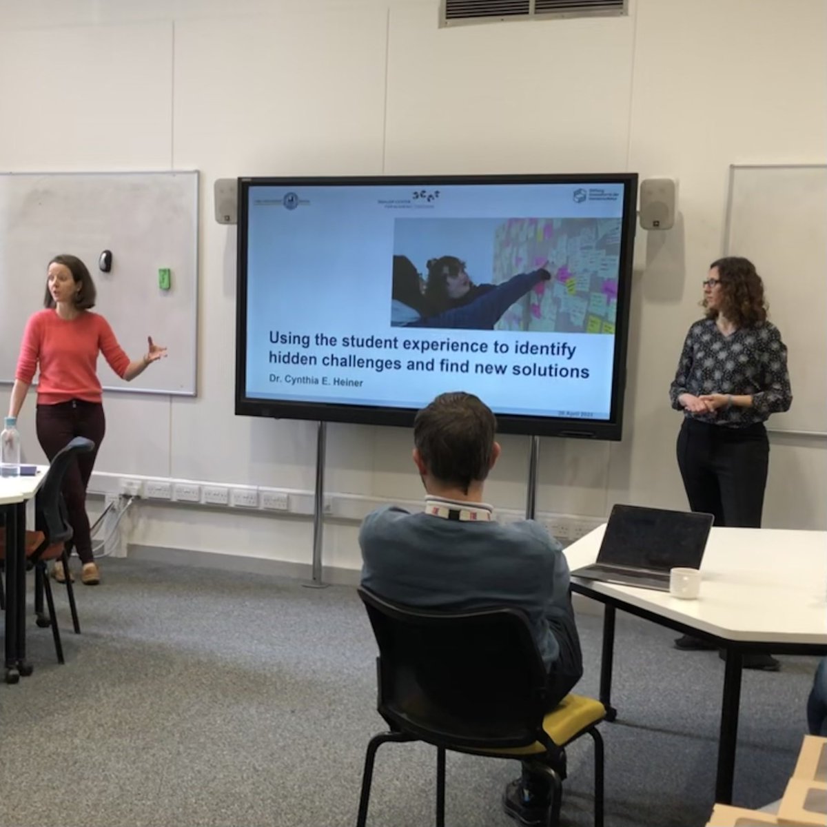 Megan Barker tweet media