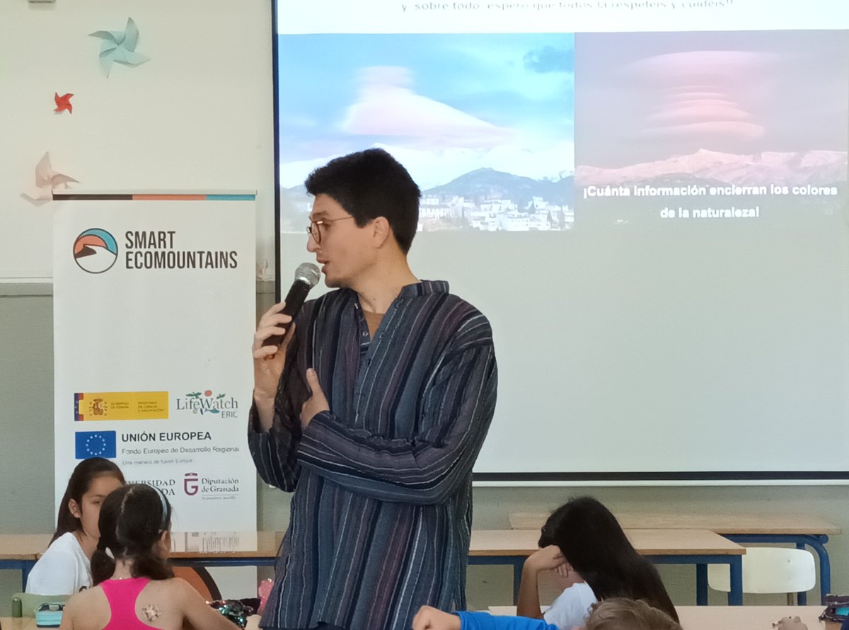 smart_mountains's tweet photo. 👨‍🏫 El martes pusimos el broche final a nuestro ciclo de charlas en el CEIP Fuentenueva de la mano de Domingo Alcaraz.

🛰️ Hablamos sobre satélites, sensores, drones y de cómo las nuevas tecnologías pueden ayudarnos a entender la #biodiversidad.

🎨¡Listos para la siguiente fase! https://t.co/5KrlWVT1Gz