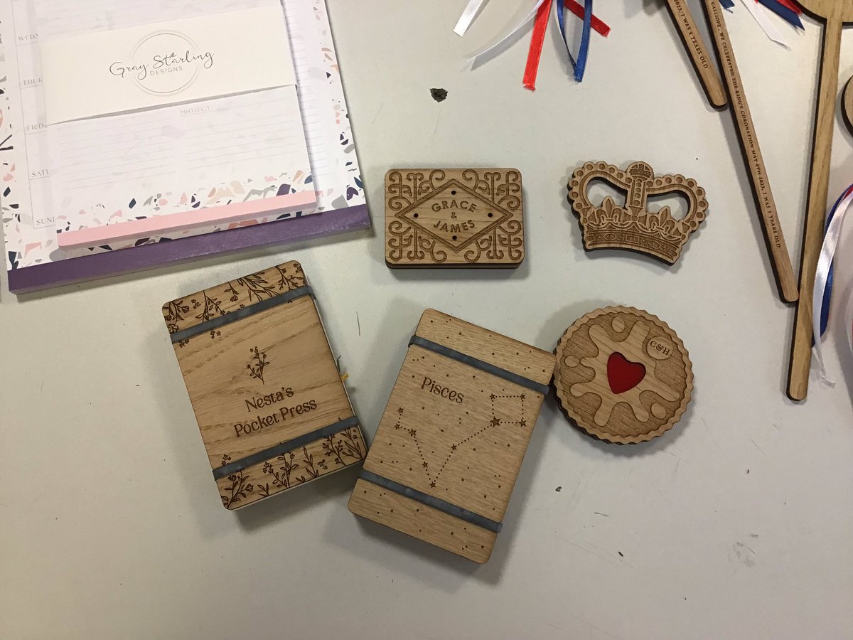 RSch_DesignTech's tweet image. It was great to welcome local surface pattern designer @GrayStarlinguk into school to talk to our year 9 Textiles Arts Award students about running your own design company #inspirational #localdesigners #roundhaydesigncommunity