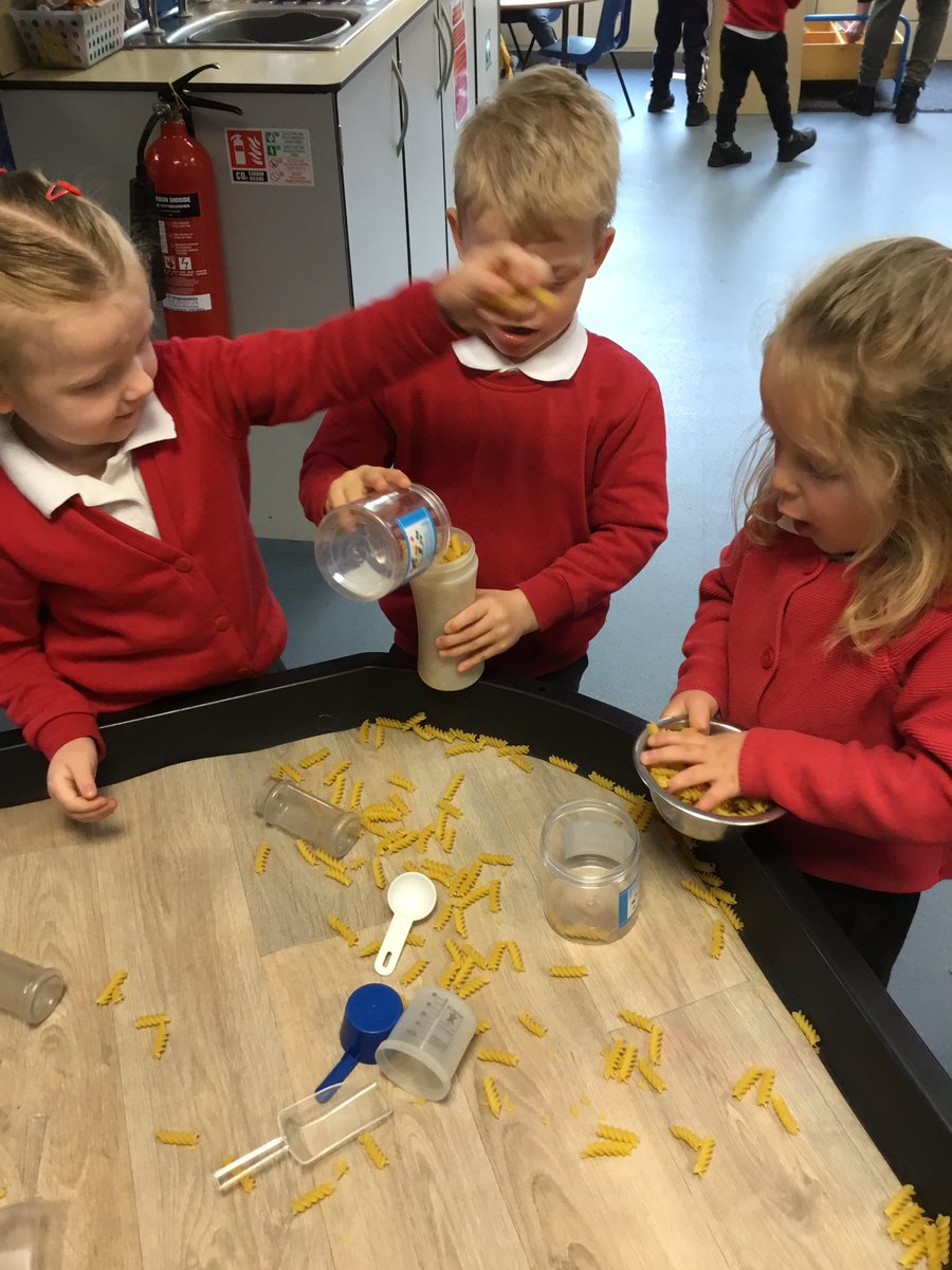 NurseryOPS's tweet photo. Lots of wonderful interactions today between the children! #markmaking #psed #creative #squigglewiggle https://t.co/bdNHaLCGPI