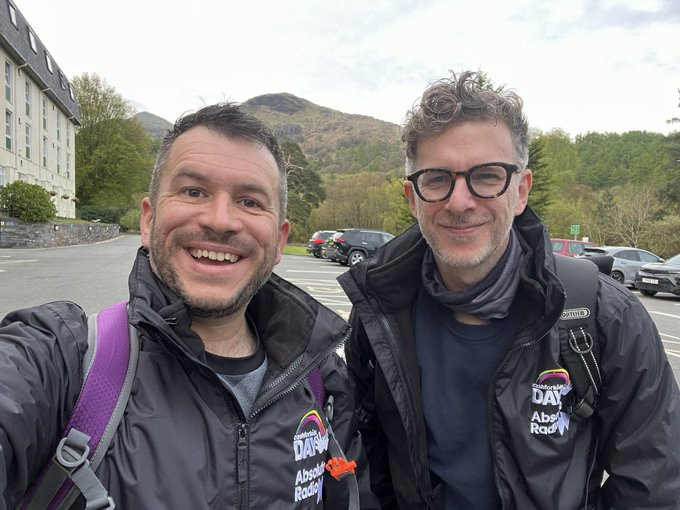 bauermedia's tweet photo. Today is #CashforKidsDay and there's SO much going on to raise money, including:

🕺24 hour raves
🏔️Climbing Mount Snowdon
🧑‍🎤Dressing like popstars
🤩and more!

Here's a round up of everything you need to look out for today: https://t.co/5HCJQ4GEjH @cashforkids https://t.co/tUQH2gD1fJ