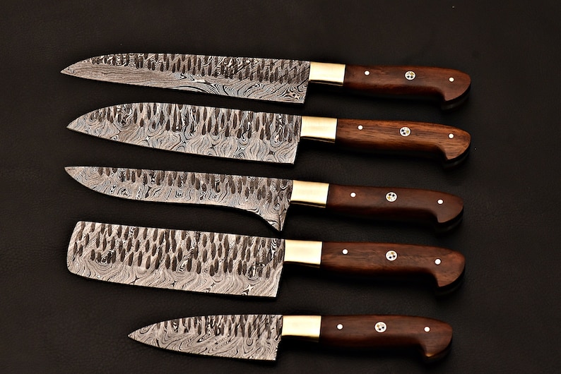 ShoponeOnline's tweet photo. Handmade Damascus Steel Chef Knife Set 5 pcs WithTexas Handle/Kitchen Knife Leather Roller/Everyday Carry Gift/Kitchen And Dining Cutlery

#knife #knives #edc #knifeporn #knifelife #everydaycarry #handmade #knifenut #knifemaker #knifemaking #blade #knifecollection #edcknife #edcg https://t.co/Z7vQzeRoym