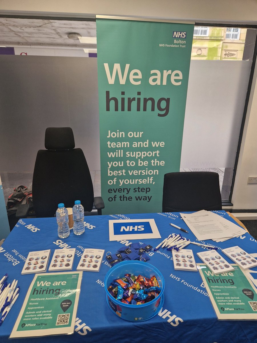 tonsmi's tweet photo. It's going to be a great day here @boltoncouncil for their Jobs Fair. Already lots of activity.... come and see us and discuss roles and opportunities @boltonnhsft @henshpaul https://t.co/VdsZVlHWMJ