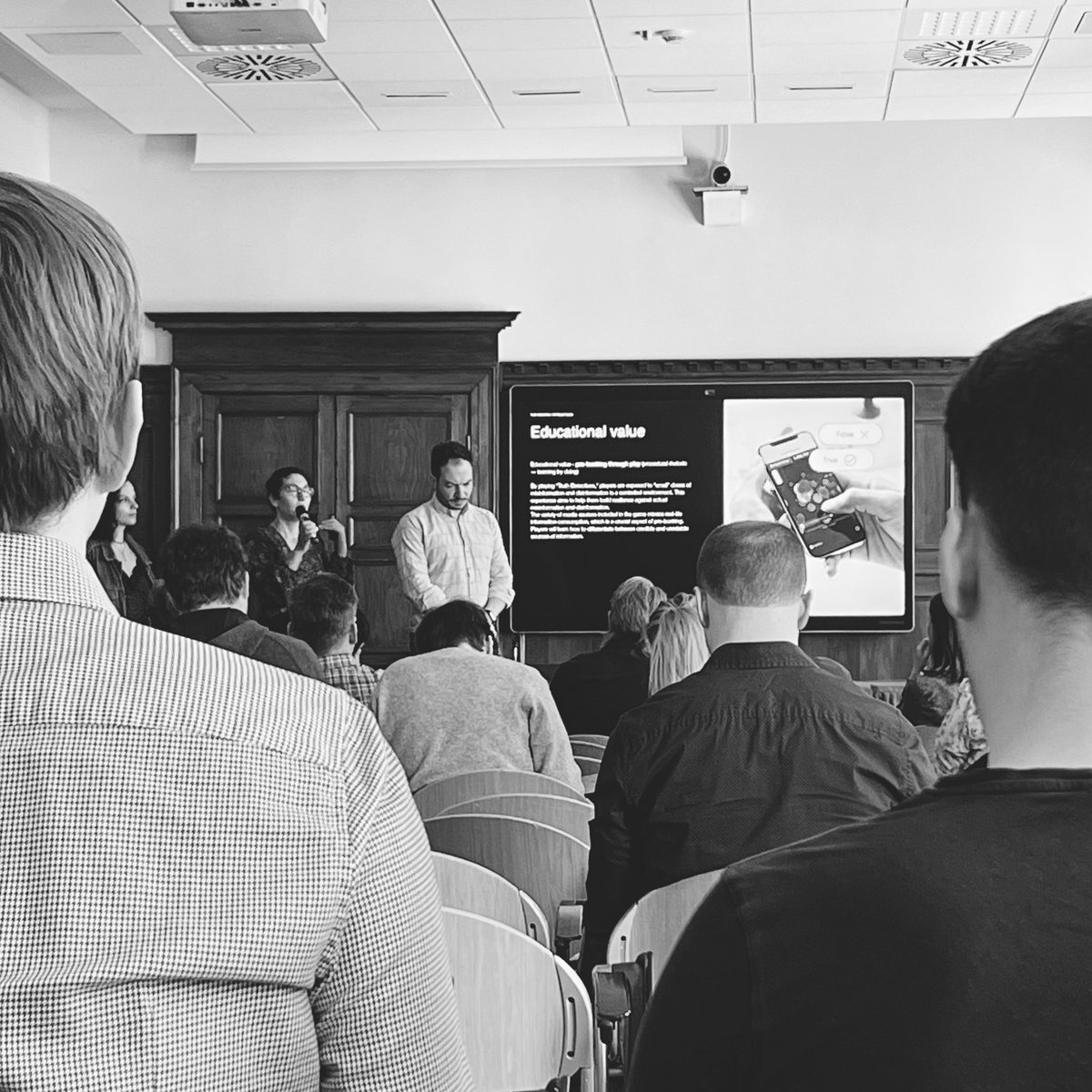 NMA_vc's tweet photo. Starting day 2 of the @MediaFuturesEU workshop in Rome 🌍 First point on the agenda: The #startups &amp; #artists are presenting their progress 🚀 To see all projects at the end of the #acceleration programme visit our final event in Hamburg, June 8 &amp; 9: https://t.co/HIsd1sr6gD https://t.co/WKRQ9hLsl8
