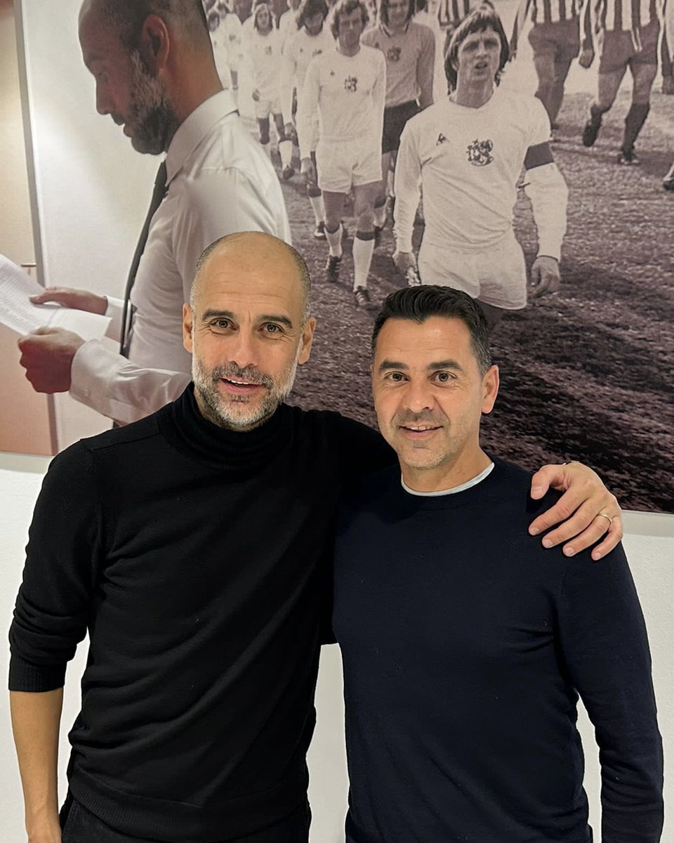GironaFC's tweet photo. Quin parell… 🥰
I quins dos partits… 🤯

❤️ Girona 4 - 2 Real Madrid
💙 Manchester City 4 - 1 Arsenal https://t.co/RyJ1RS5Foz