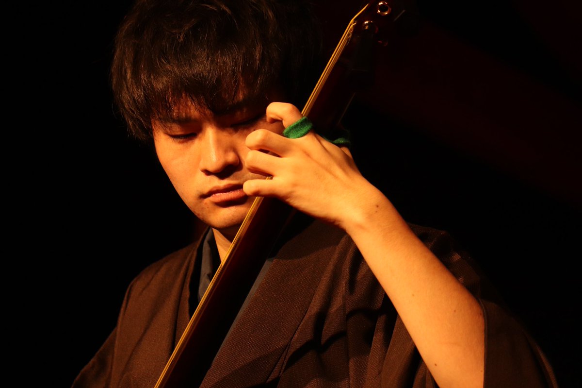 津軽三味線奏者の八月朔日健太(本名)です🪕 弘前生まれ宮城(富谷・仙台