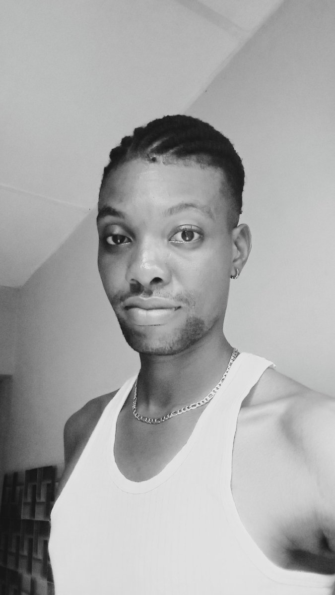EFrhedo's tweet photo. Good morning guys🌞...
It's  a better day for me....💕🥰🧁🌴...#Eurovision2023  @DENRELE_EDUN @Symply_Tacha https://t.co/aGWMdCZqrY