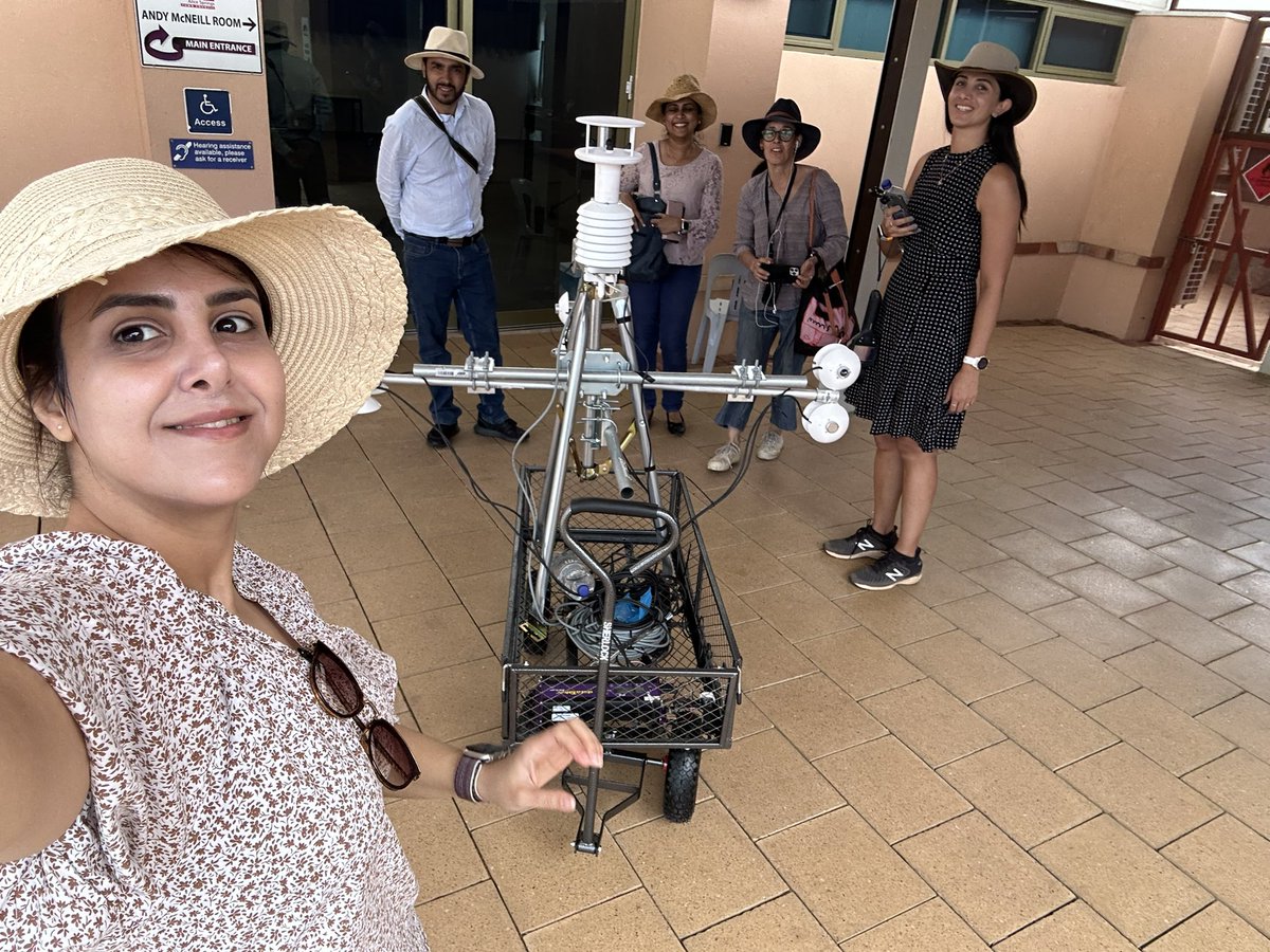 NeginNazarian's tweet photo. Aussie @ASUMaRTy is on tour! 
After a successful campaign in Melbourne w @paulpkcheung, it has made it to the red centre of Australia, Alice Springs. 
Thanks to our amazing PhD student, Mahya Parchami, and the Menzies School of public health!! https://t.co/PGyKhtmFpR