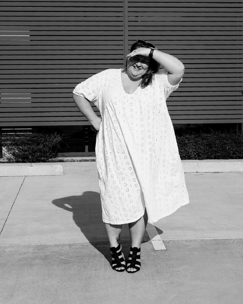 Hey, it's me. I'm still here! Paddling wildly to keep afloat with all our projects at home (kitchen, shed, bathroom) and a fast growing business. No promises about more regular content, but I do know I miss you guys. So, tell me, what's new with you? Bee… instagr.am/p/CriIpY5pDXD/