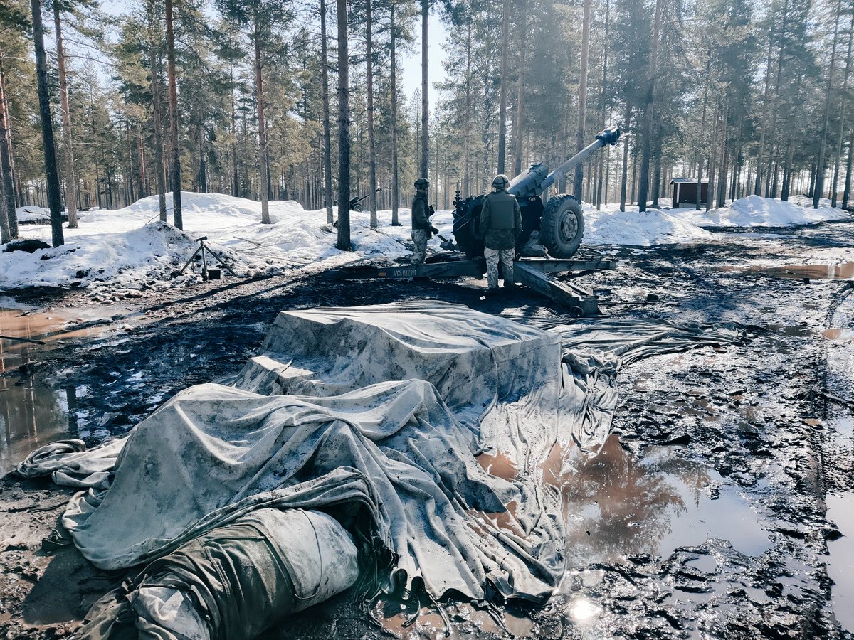 Kiitos veteraaneille tästä itsenäisestä Suomesta. Lippu liehuu teidän kunniaksi 🇫🇮 🫡 #himmetaeeimuistotsaa