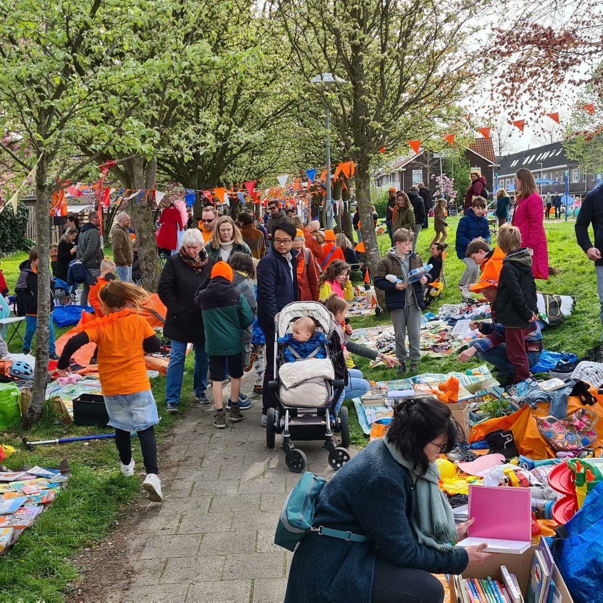 Bert van 't Oever tweet media