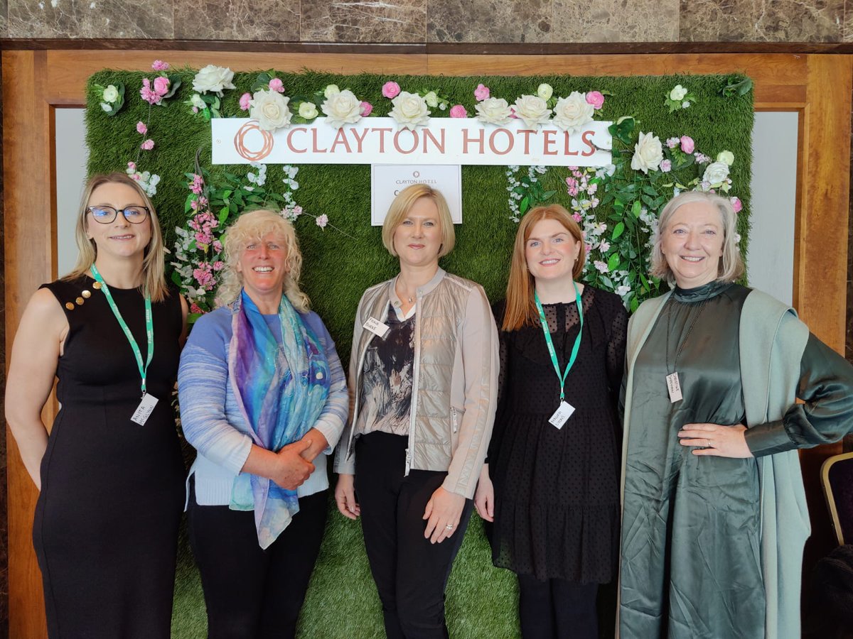 anitamcglynn's tweet photo. Delighted to have @DrkarenWeekes open our conference this morning, teaching our critical care nurse audience how to deal with resiliance with such amazing energy and humour @saoltagroup @fi_corbett @christinecarrel @mauralyons #shecandoit #criticalcarenurses # https://t.co/Tiqt67Jmx9