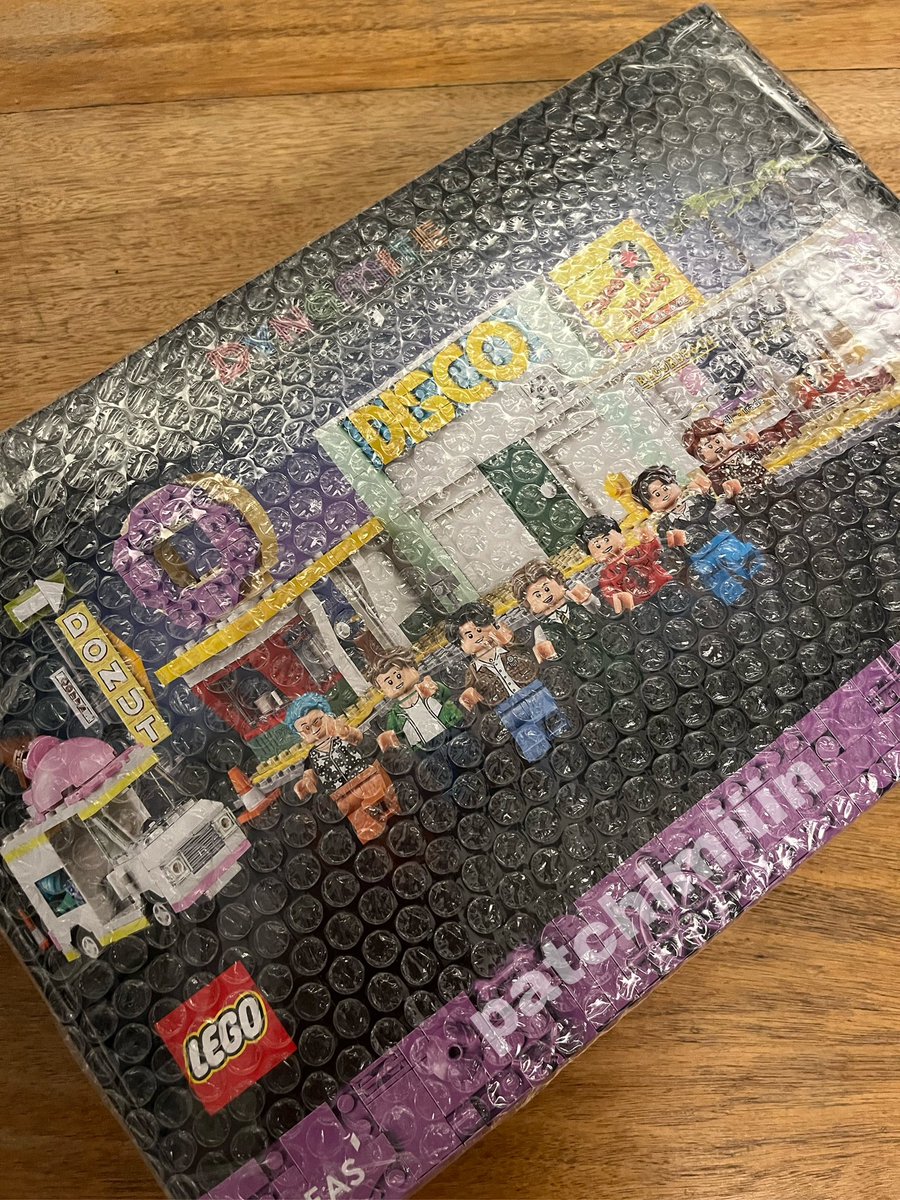 patchimiiin's tweet photo. WTS LFB PH

BTS Dynamite Lego Set
On hand &amp; ready to ship
P6,990 + LSF

Reply mine or DM me! https://t.co/FikOm5Xl1o
