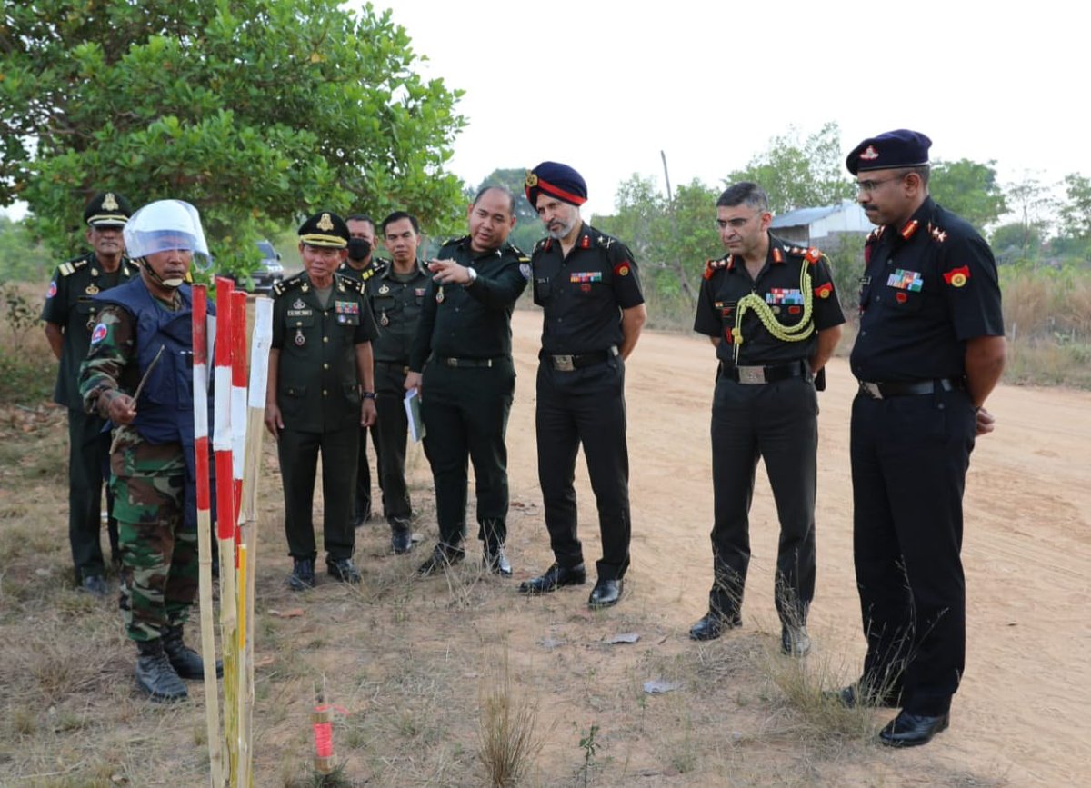 Inaugural Army to Army Staff Talks #AAST between #IndianArmy & #RoyalCambodianArmy were conducted at #SiemRep, #Cambodia. #AAST focused on #DefenceCooperation & ways to enhance training engagement. #AAST delegation also witnessed ongoing Demining Operation at #Cambodia.…