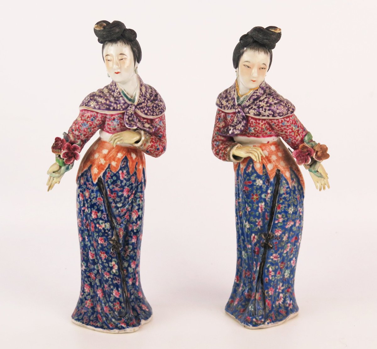 info_piers's tweet photo. An excellent selection of Chinese and Hong Kong antiquities coming up in our May 2nd/3rd sale.

https://t.co/Tf57D7nwHP

Bid online at: https://t.co/rVl8NH98wu

#antiques #chineseantiques #chinesecollectables  #chinesesilver #chineseart #hongkongantiques #auction #exmouth #devon https://t.co/8hLODVpzU2