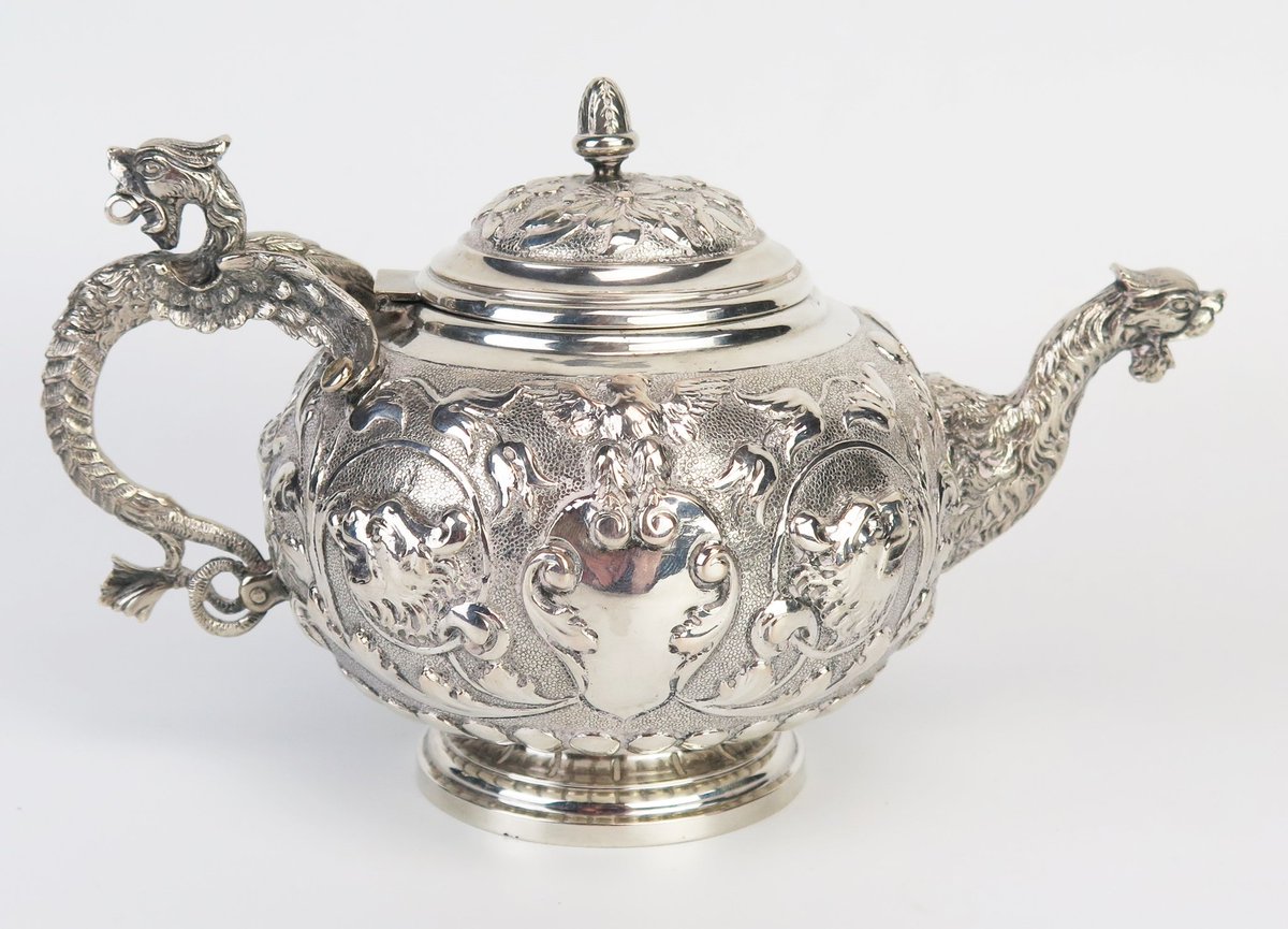 info_piers's tweet photo. An excellent selection of Chinese and Hong Kong antiquities coming up in our May 2nd/3rd sale.

https://t.co/Tf57D7nwHP

Bid online at: https://t.co/rVl8NH98wu

#antiques #chineseantiques #chinesecollectables  #chinesesilver #chineseart #hongkongantiques #auction #exmouth #devon https://t.co/8hLODVpzU2
