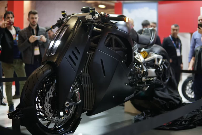 EndurocuCom's tweet photo. Motobike İstanbul 2023 kapılarını bugün açıyor. Türkiye'nin lider uluslararası motosiklet, bisiklet ve aksesuarları fuarı Motobike Istanbul, 27-30 Nisan 2023 tarihleri arasında İstanbul Fuar Merkezi’nde kapılarını açıyor... Türkiye’den ve tüm dünyadan... https://t.co/3dPWgkepEr https://t.co/2kmtQzmkwc