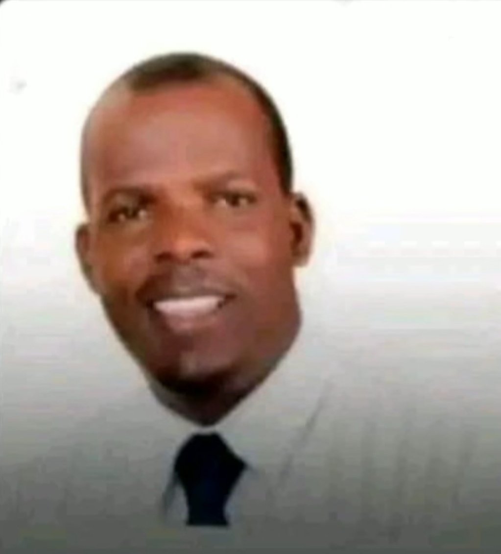 At one point, bukedde made us believe that this guy is so intelligent 😂😂