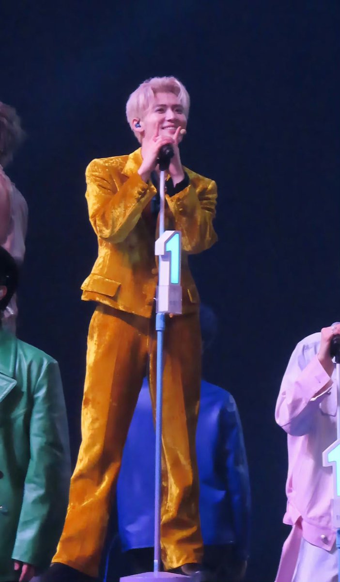 sasmallworld's tweet photo. 20230422 #Rikimaru #力丸 🪩 #INTO1 2023 “GROWN UP” CONCERT IN SHANGHAI (D2)
📸: 力丸RKMR的西卡儿
#INTO1Rikimaru #INTO1力丸
#RikimaruChikada #近田力丸
#INTO1_GROWNUP
#INTO1_CONCERTSHH
#INTO1GROWNUPINSHHD2
#RikimaruHappyGraduation https://t.co/AlRSmm86yp