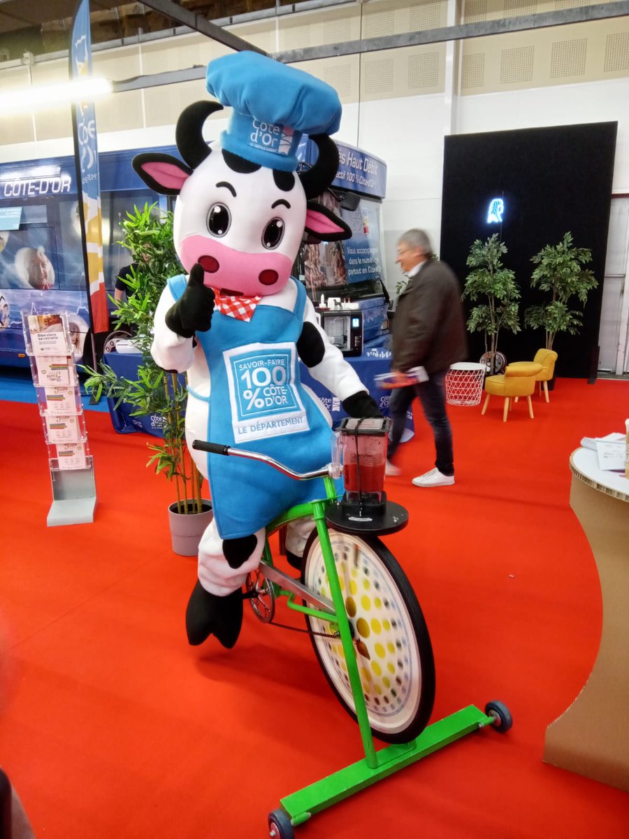 Carsat BFC (@carsatbfc) on Twitter photo Comme Flore, la mascotte du salon des seniors de #Dijon, venez sur le stand du <a href="/gie_impa/">Kalivi - Pour bien vieillir en BFC</a> pour pédaler sur notre vélo smoothie 🚲🥤🍓🍐! Plaisir sucré garanti Comme Flore, la mascotte du salon des seniors de #Dijon, venez sur le stand du <a href="/gie_impa/">Kalivi - Pour bien vieillir en BFC</a> pour pédaler sur notre vélo smoothie 🚲🥤🍓🍐! Plaisir sucré garanti