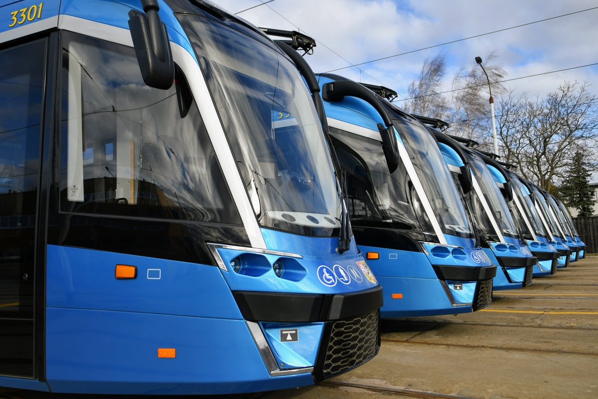 mpkwroclaw's tweet photo. MPK Wrocław otrzyma ponad 76 mln zł dofinansowania❗
To w ramach konkursu Programu Operacyjnego Infrastruktura i Środowisko organizowanego przez Centrum Unijnych Projektów Transportowych.
Środki umożliwią dofinansowanie zakupu 19 tramwajów🚊
#mpkwroclaw https://t.co/zs2SqG13Ga