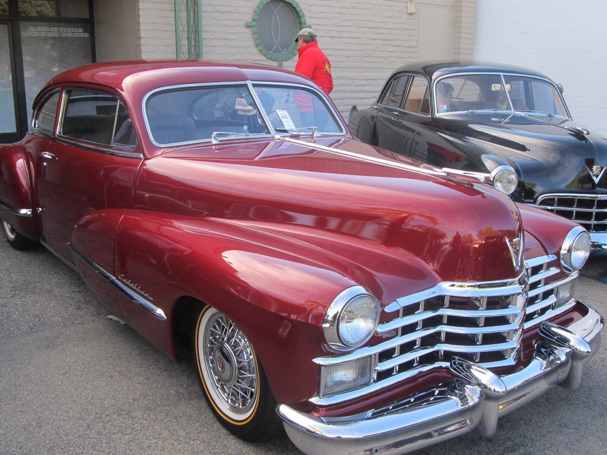 Paul26443656's tweet photo. 1947 Cadillac Club Coupe https://t.co/5hnuYRixKo