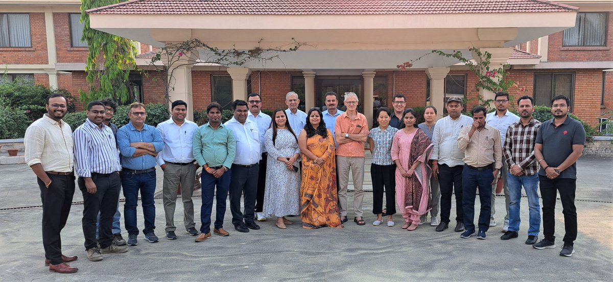 Day-2 CSISA #Kharif2023 planning meet: The team focused on developing SOPs for research trials & activities for 2023-'24 with a clear understanding of objectives & outcomes under CSISA Phase 4 deliverables.

Read about #CSISA 4.0▶️bit.ly/447Hj2v
#ClimateAdaptation #AgR4D