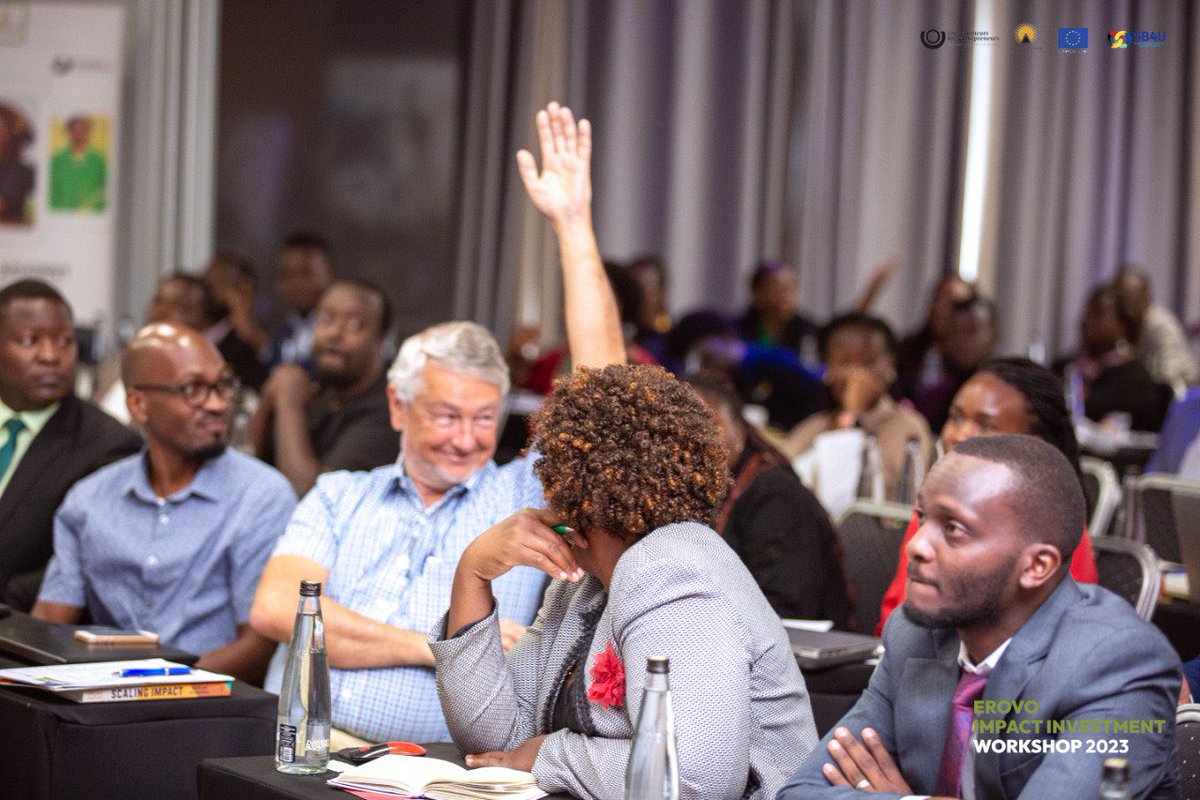 Einstein Rising tweet media