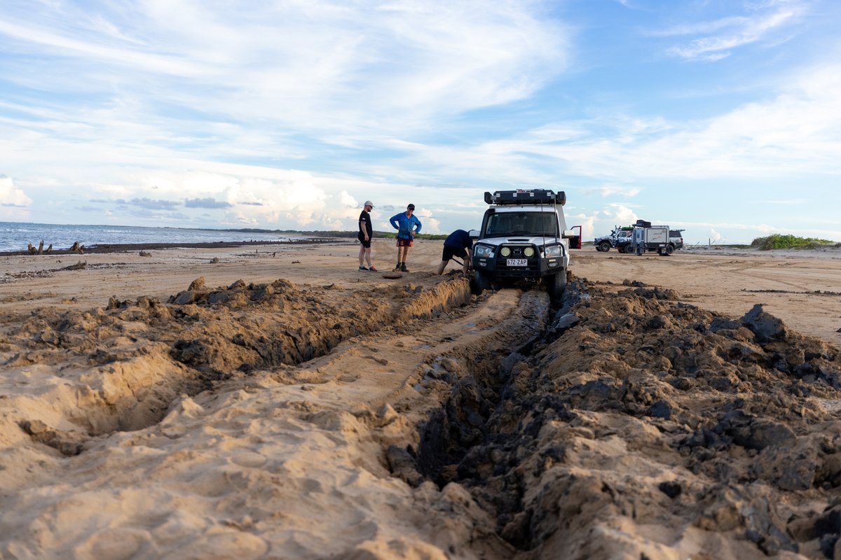 Off-roading on the sand never looked so good! 🚙🌊 

#4WDCentral #4x4adventures #beachlife #offroad #explore