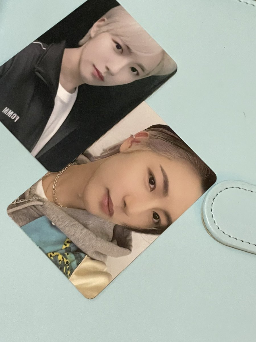 snpyismygod's tweet photo. 🧸 renjun photocards giveaway! 

2 winners

mechanics:
- rt &amp; like
- follow (optional)

will end tomorrow, april 28 >< https://t.co/UI11ymvDhJ