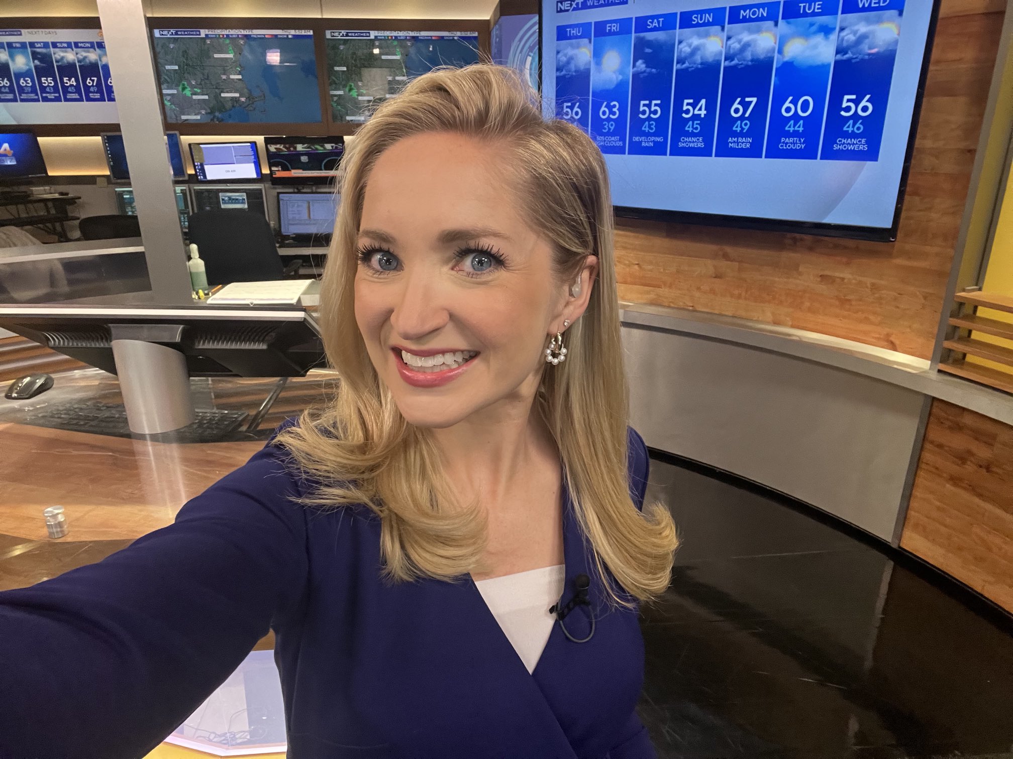 Wbz Morning News Team - 0yo3qdi