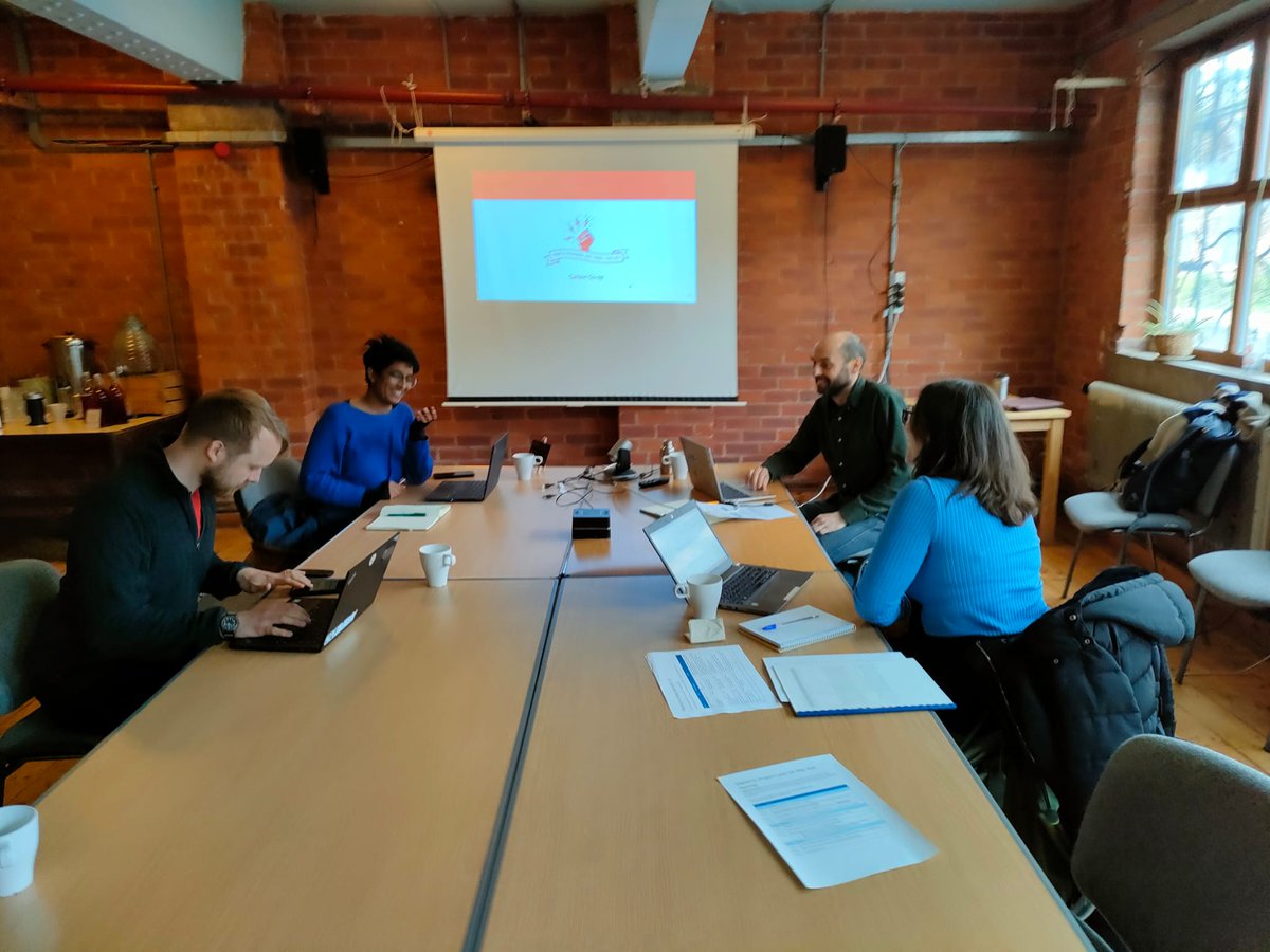 ebentoEU's tweet photo. We visited the pilot site in Manchester 🇬🇧 yesterday! We had the opportunity to meet @CarbonCoop team and the houses 🏡where our innovations will be tested. A productive visit indeed!
☝️Stay tuned for more updates
#EnergyPerformanceContracts #energyefficientbuildings #HorizonEU https://t.co/8SJpQXKF4D