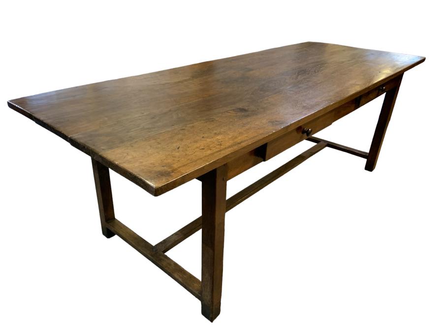 AntiqueTables1's tweet photo. Antique Two Drawer Oak Dining Table
https://t.co/6JyRBGmILg
#antiquediningtable #oakdiningtable #antiquetable #antique #furniture ##homedecor#design https://t.co/wboEsY8V8k