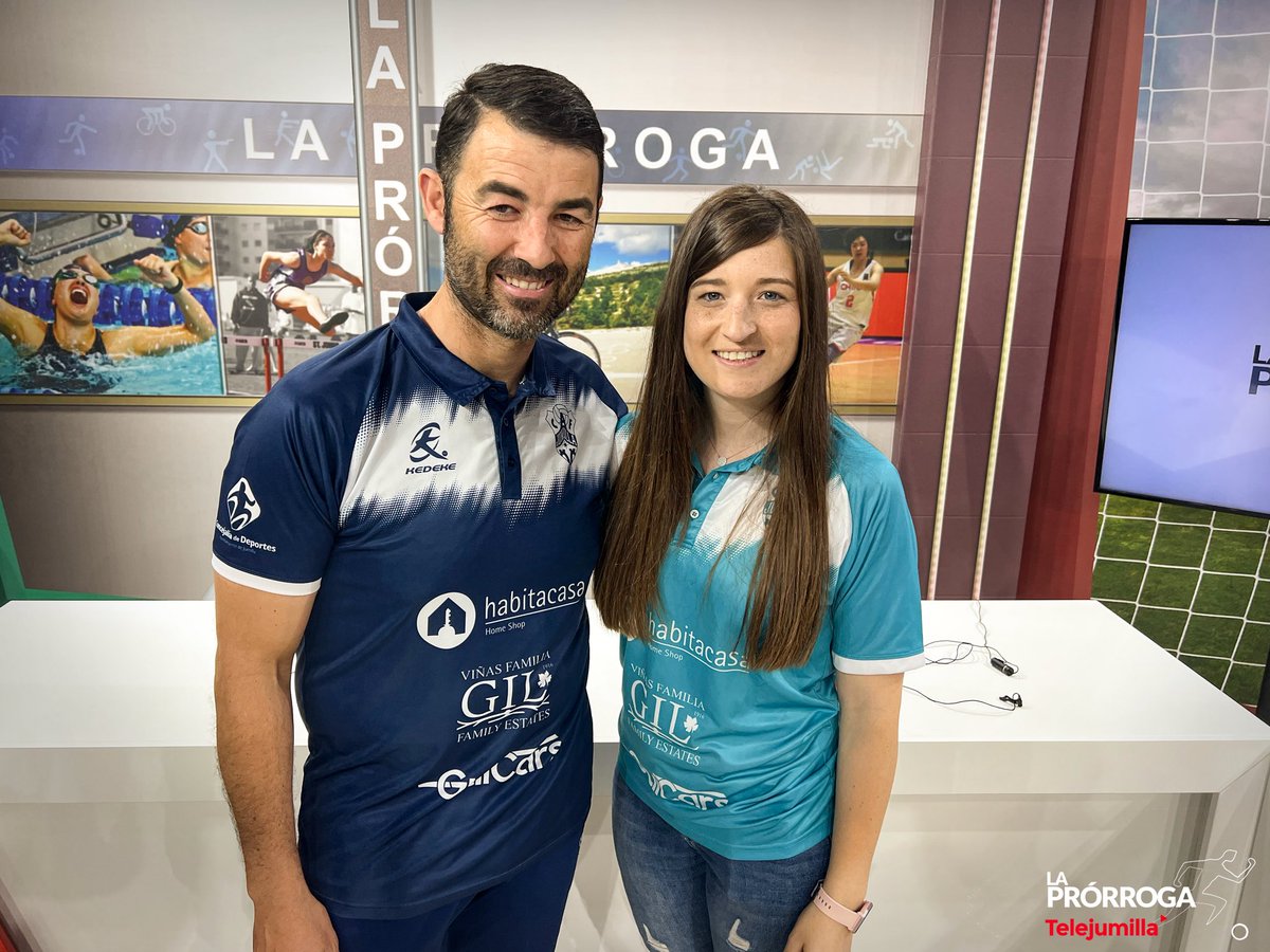 LaProrrogaTCJ's tweet photo. 📺⚽️ ¡Continuamos con el mundo del deporte en La Prórroga de Telejumilla!

⚽️💙 Hoy (21:00, TeleJumilla) hablamos con una amplia representación del @JumillaACF haciendo un repaso a la temporada de sus tres equipos y vemos cómo se presenta el verano y la nueva temporada. https://t.co/GuvZUZhfN6