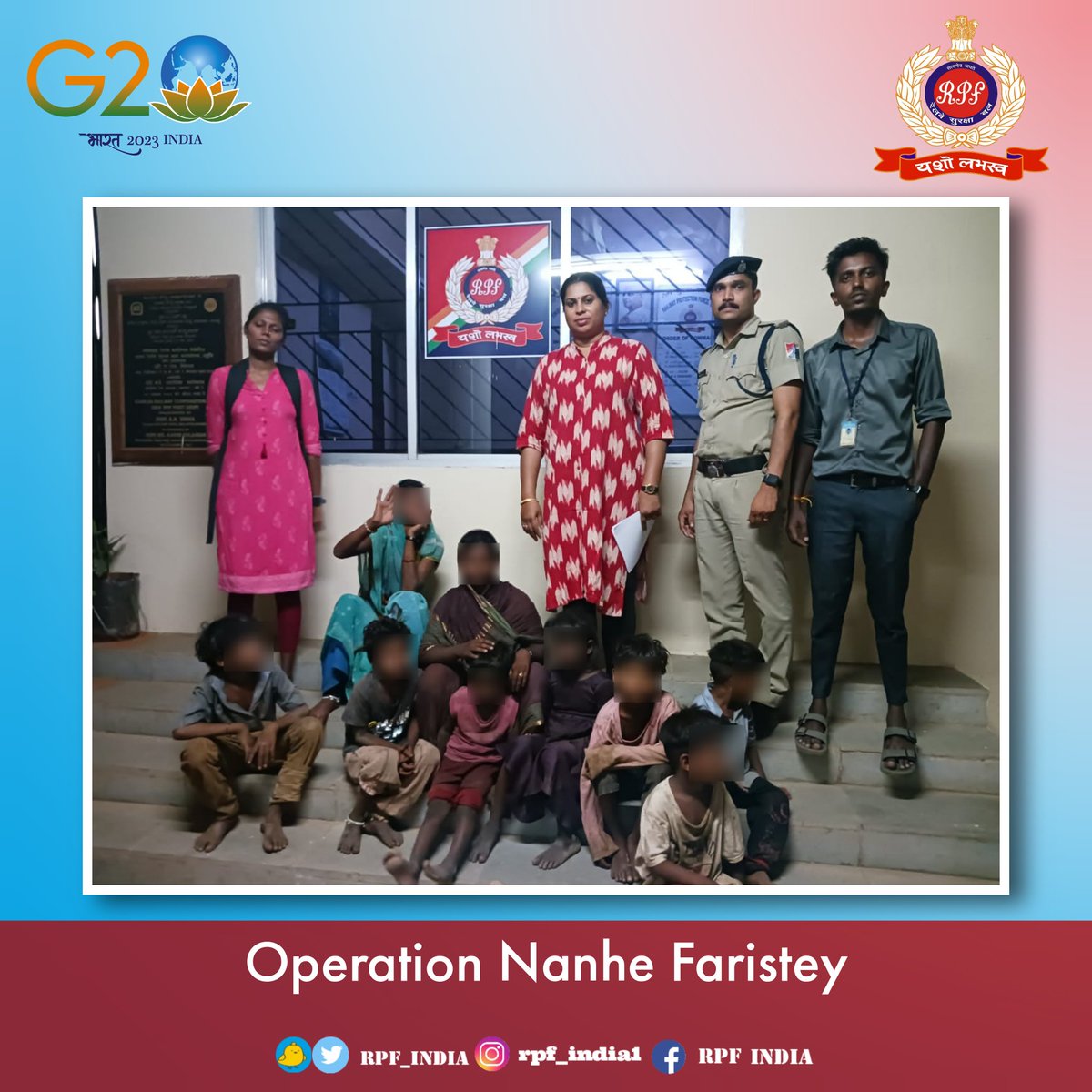 RPF INDIA (@rpf_india) on Twitter photo Let the children earn KNOWLEDGE, not MONEY....
Team of #RPF Udupi rescued 07 minors who were forced to beg. They were handed over to Child Protection Unit for further care.
#StopChildBegging #EveryChildMatters
<a href="/KonkanRailway/">Konkan Railway</a> Let the children earn KNOWLEDGE, not MONEY....
Team of #RPF Udupi rescued 07 minors who were forced to beg. They were handed over to Child Protection Unit for further care.
#StopChildBegging #EveryChildMatters
<a href="/KonkanRailway/">Konkan Railway</a>