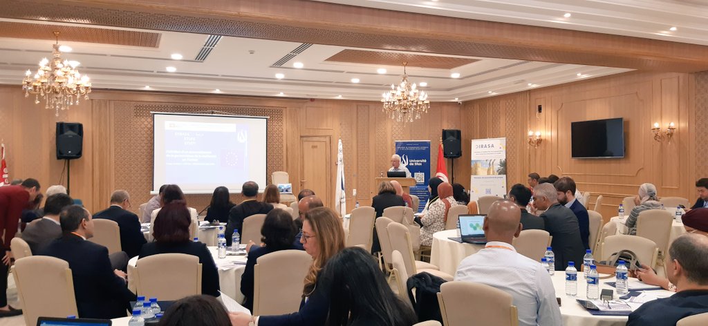 "La recherche peut sauver le pays, mais c'est la synergie des efforts, c'est le collectif qui peut mener à bien les réformes." Hmaid Ben Aziza, Secrétaire Général de l'UNIMED.