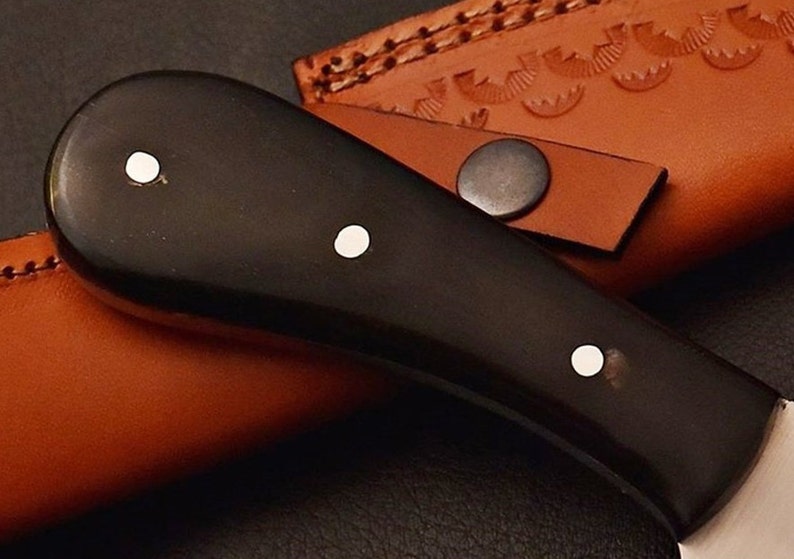 ShoponeOnline's tweet photo. Handmade Jehan's Knife 1095 steel with Buffalo horn handle

#knife #knives #edc #knifeporn #knifelife #everydaycarry #handmade #knifenut #knifemaker #knifemaking #blade #knifecollection #edcknife #edcgear #knifecommunity #bushcraft #knifepics #edccommunity #customknives #knivesof https://t.co/Bfvnwm5qKF