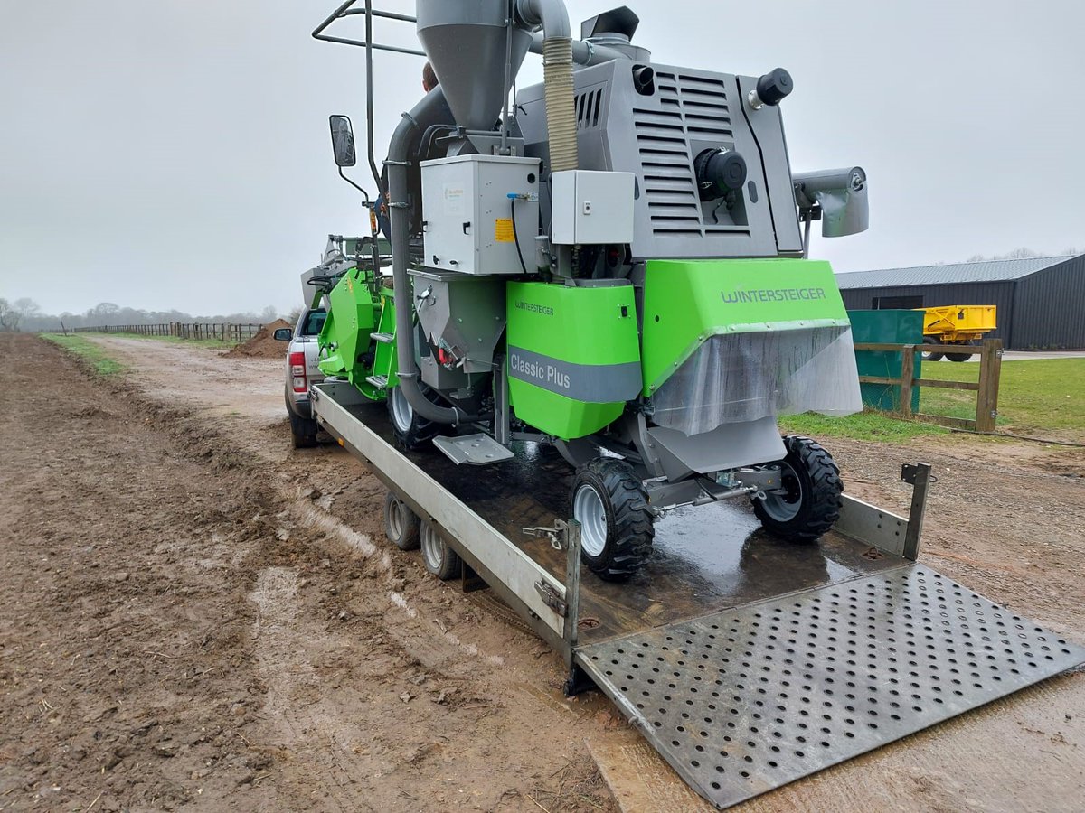 TrialsEquipment's tweet photo. The Wintersteiger Classic plus combine being delivered to our customers headquarters

#plotcombine #plotmachinery #farming #wintersteiger https://t.co/ha8g5CEKwM