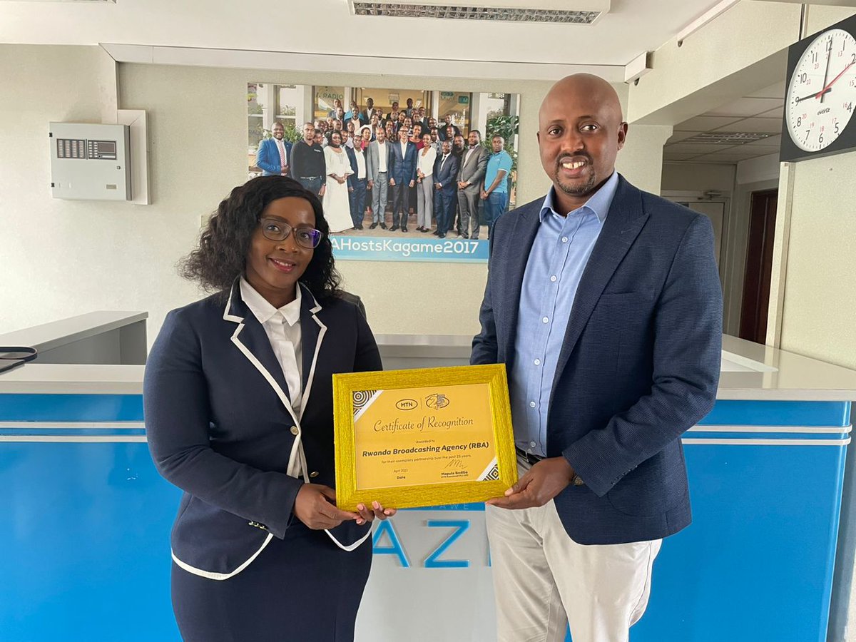 MTNRwanda's tweet image. The team led by CEO, @MapsBodibe paid our media partners a courtesy visit as part of our efforts to strengthen and appreciate their continued support. 
#MTNAt25 #GoodTogether
